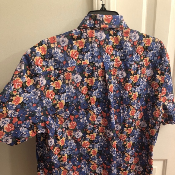 Johnnie O Hangin’ Out Floral Button Up Shirt - Barren Oceanside. - Picture 3 of 16